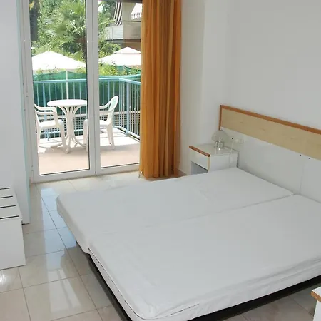 Residence Alexander San Benedetto del Tronto Exterior foto