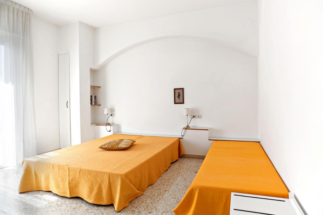 Alexander Apartment *